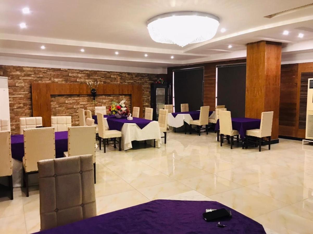 Royaute Luxury Hotel Sialkot Exterior foto